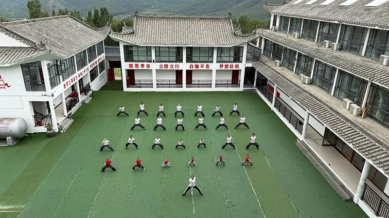 基地训练场地